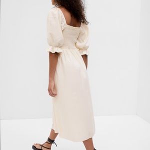 Puff sleeve midi dress